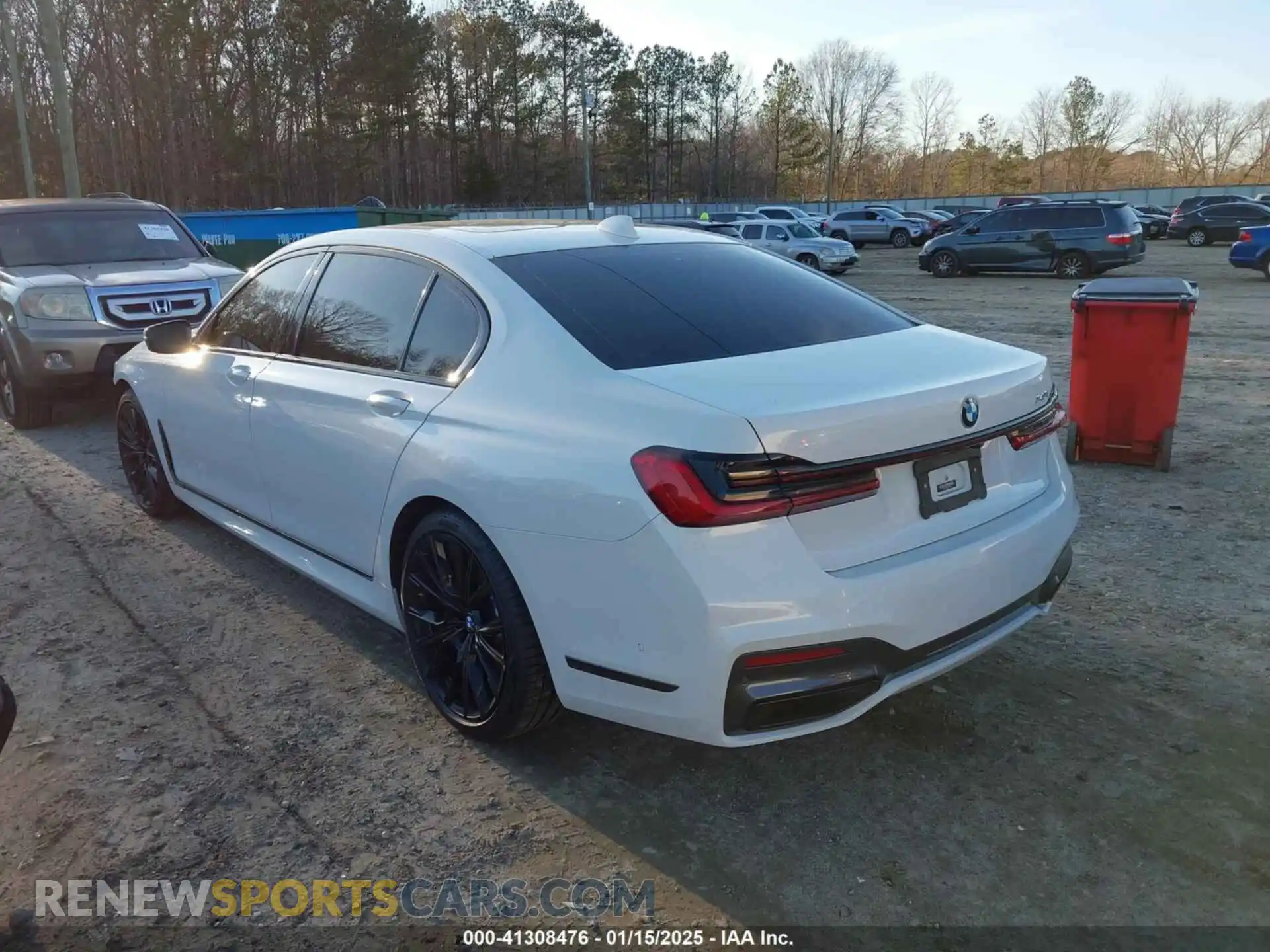 3 fotografías del automóvil dañado WBA7T2C09MCG06480 BMW 740I 2021