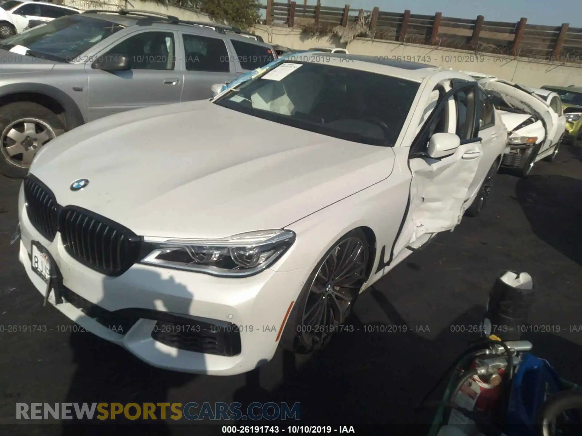 2 Фотография поврежденного автомобиля WBA7F0C55KGM24835 BMW 750 2019
