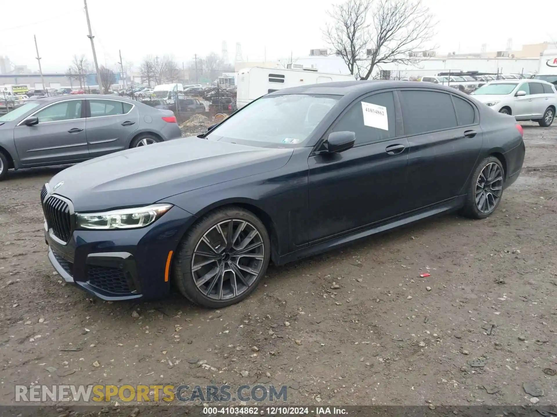 2 Фотография поврежденного автомобиля WBA7U2C08NCH25832 BMW 750 2022