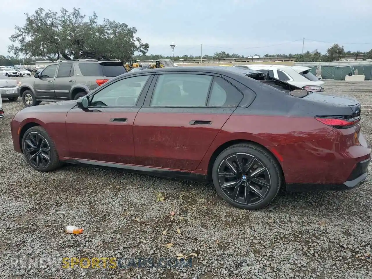2 Photograph of a damaged car WBA33EJ01PCN47316 BMW 760 XI 2023