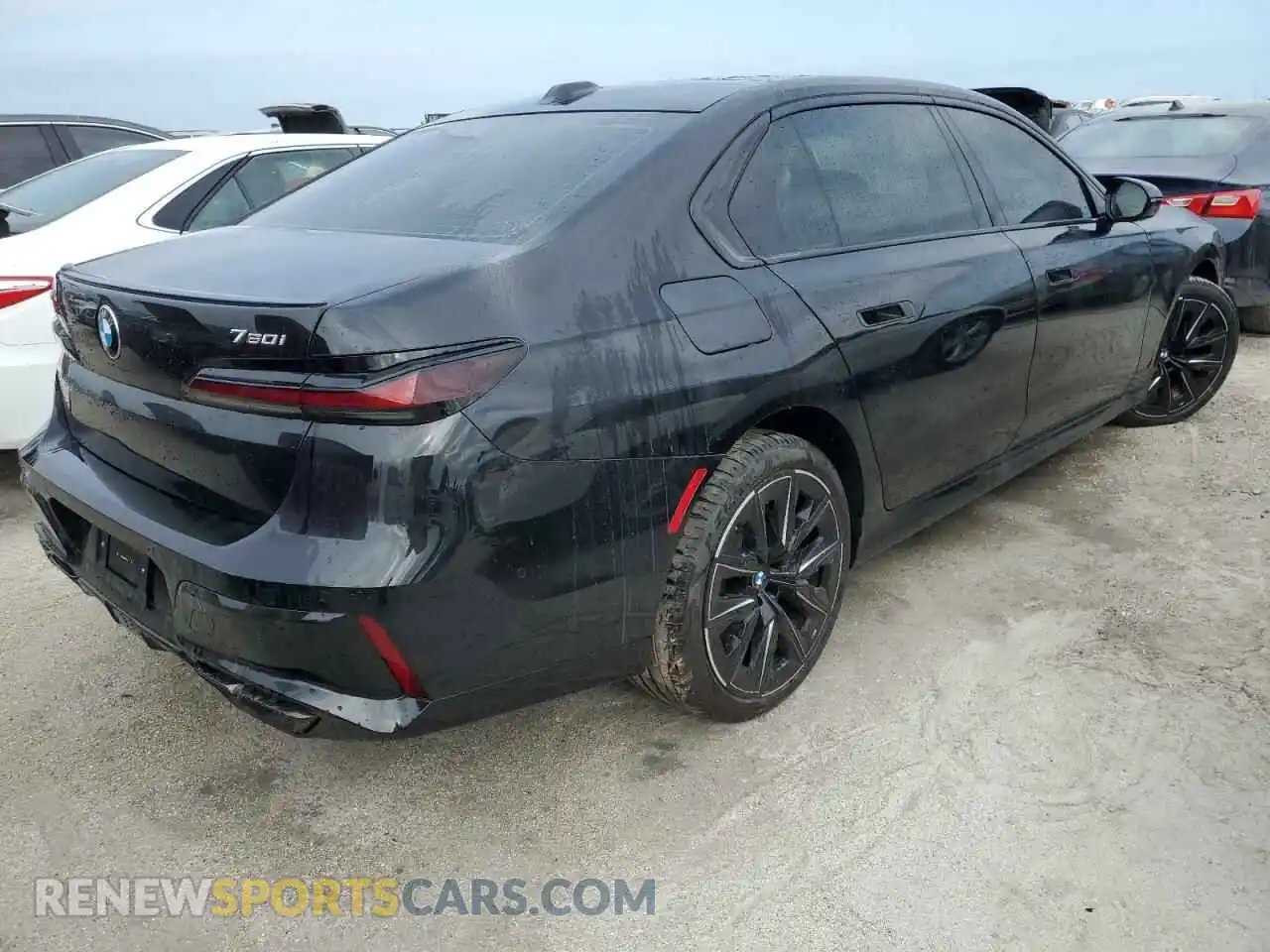 3 Photograph of a damaged car WBA33EJ02RCR69064 BMW 760 XI 2024