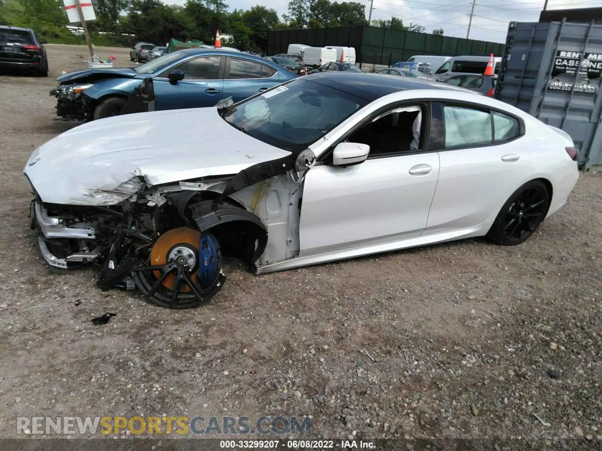 2 Photograph of a damaged car WBAGV8C09LBP49055 BMW 8 SERIES 2020