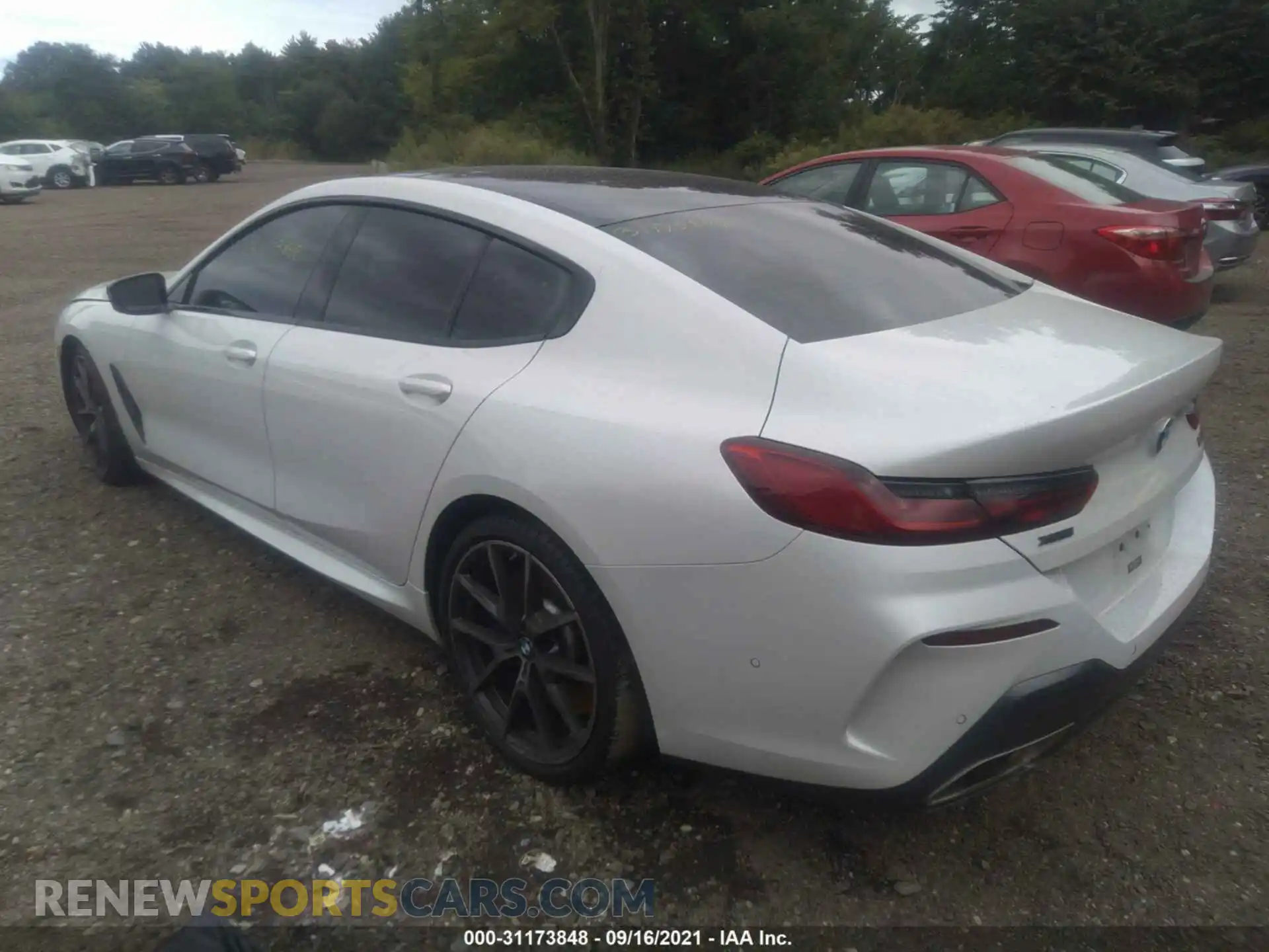 3 Photograph of a damaged car WBAGV8C0XLCD62768 BMW 8 SERIES 2020
