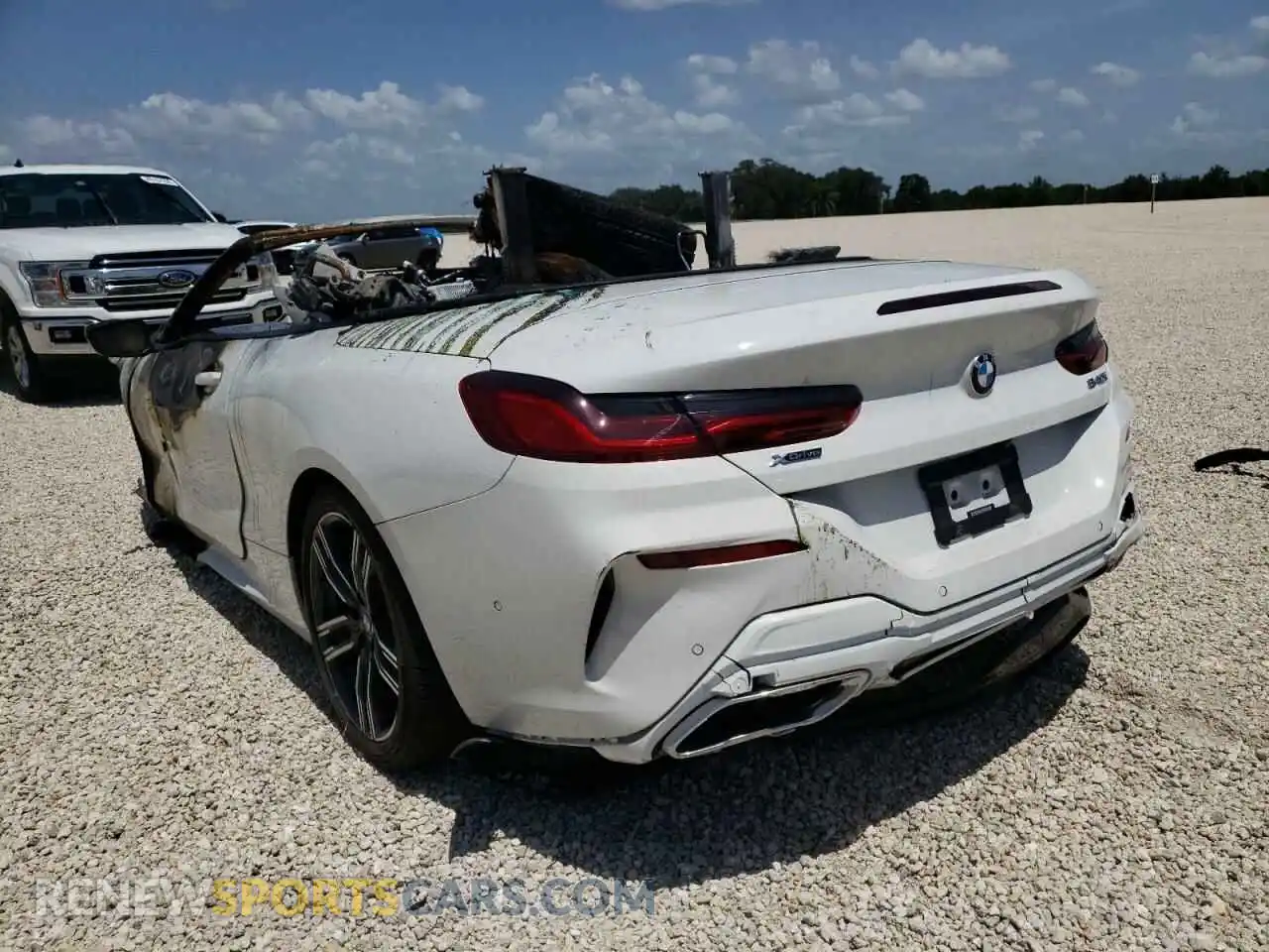 3 Photograph of a damaged car WBADZ4C05MCG10975 BMW 8 SERIES 2021
