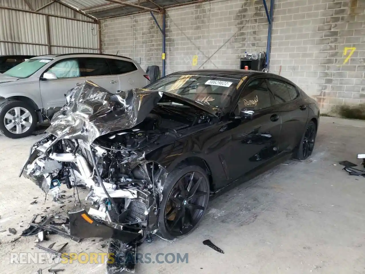 2 Photograph of a damaged car WBAGV2C02MCF66625 BMW 8 SERIES 2021