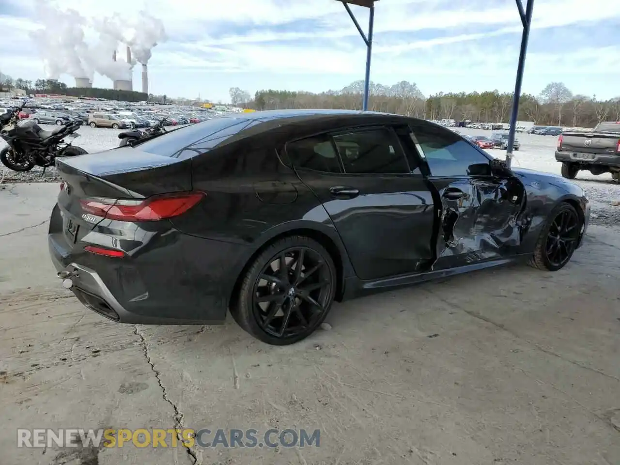 3 Photograph of a damaged car WBAGV2C08MCG13060 BMW 8 SERIES 2021
