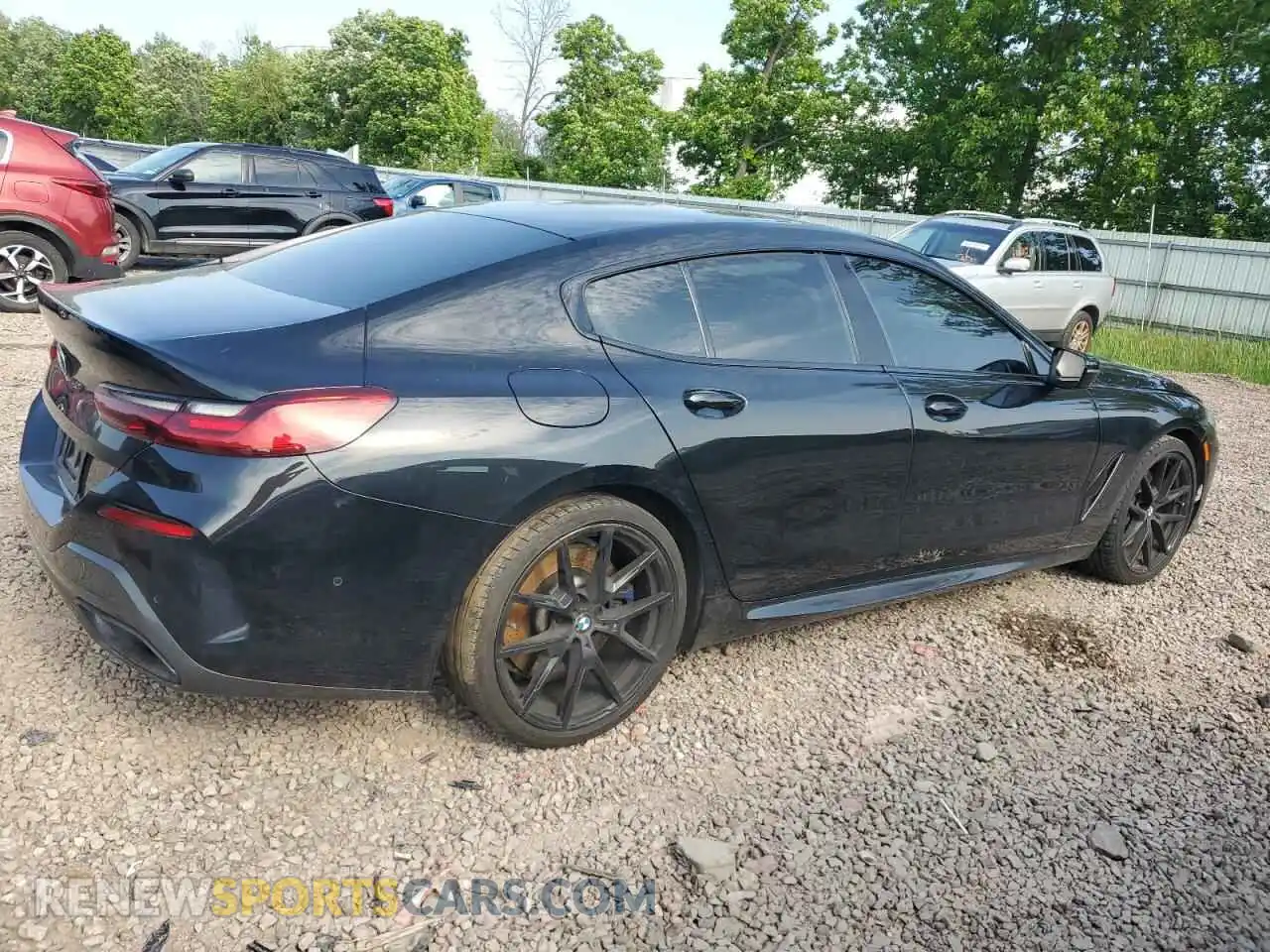 3 Photograph of a damaged car WBAGV2C0XMCG10936 BMW 8 SERIES 2021