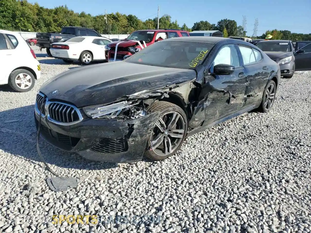 2 Photograph of a damaged car WBAGV4C09MCF85748 BMW 8 SERIES 2021