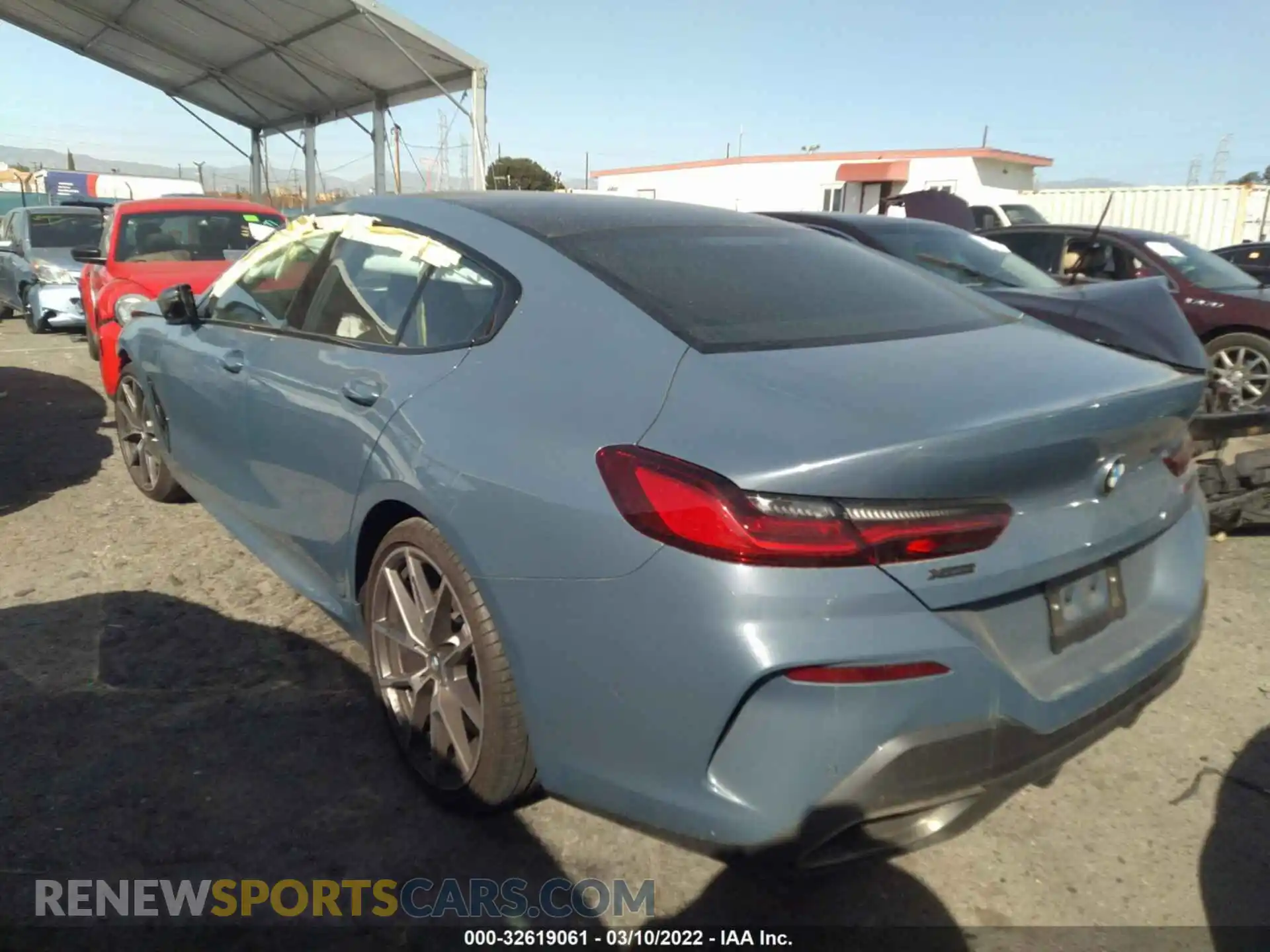 3 Photograph of a damaged car WBAGV8C03MCF60092 BMW 8 SERIES 2021