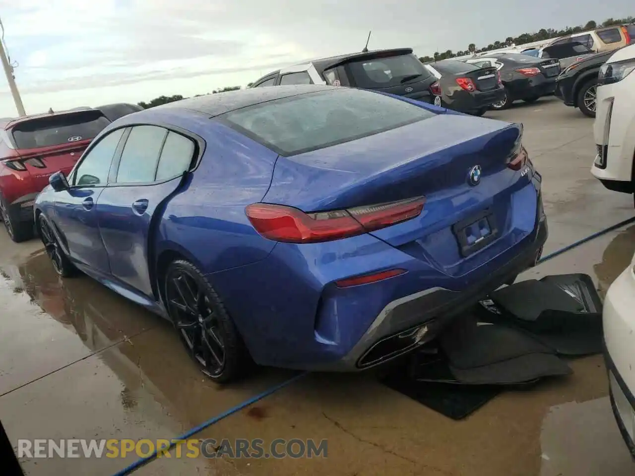 2 Photograph of a damaged car WBAGV2C01PCK32930 BMW 8 SERIES 2023