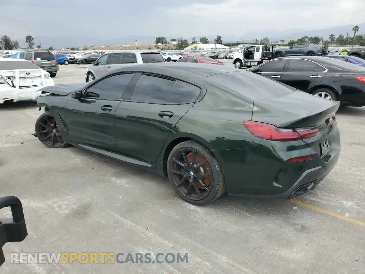 2 Photograph of a damaged car WBAGV2C01PCL77966 BMW 8 SERIES 2023