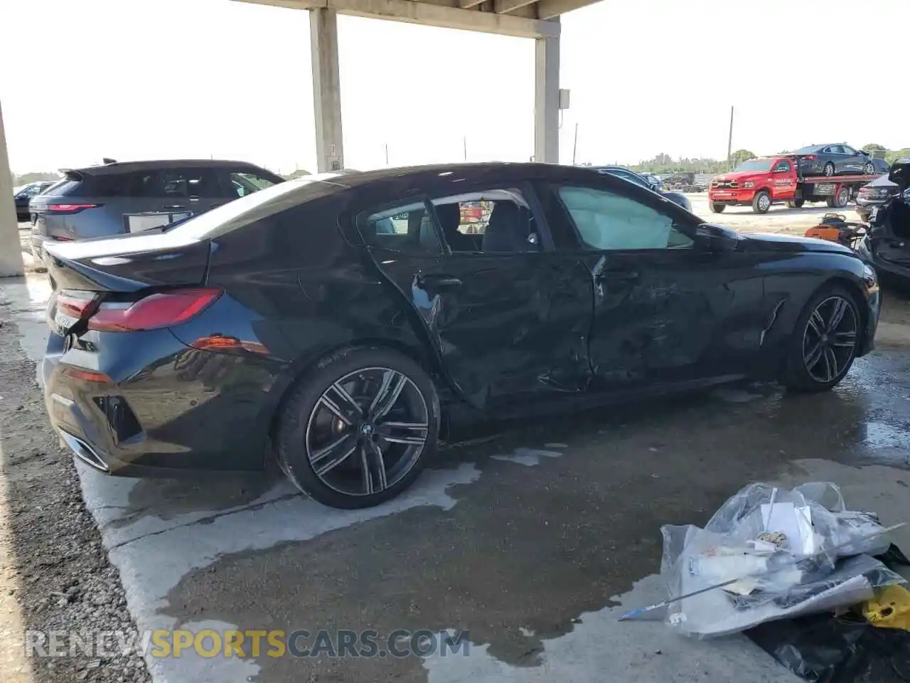 3 fotografías del automóvil dañado WBAGV4C05PCM99791 BMW 8 SERIES 2023