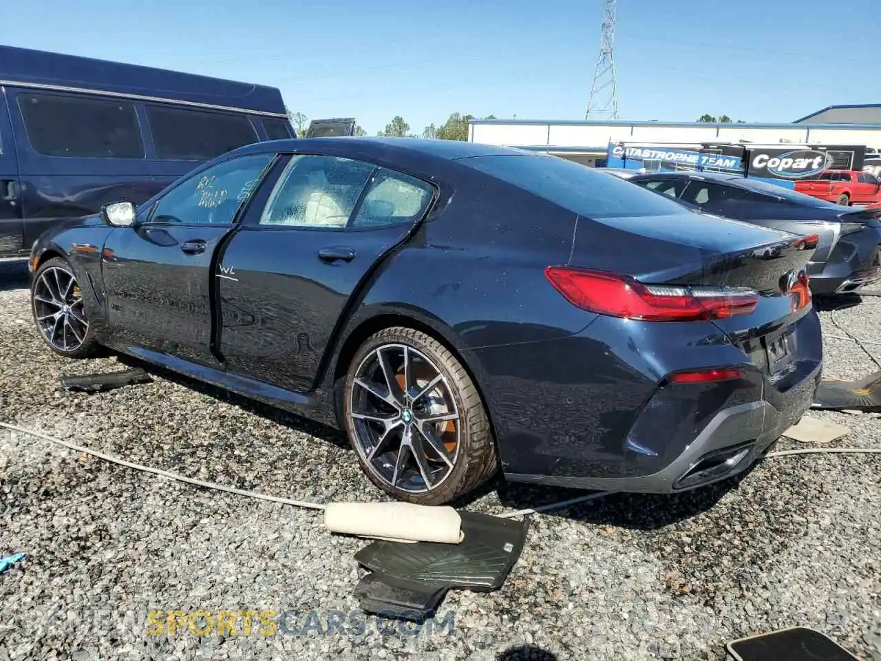 2 Photograph of a damaged car WBAGV2C00SCS41384 BMW 8 SERIES 2025