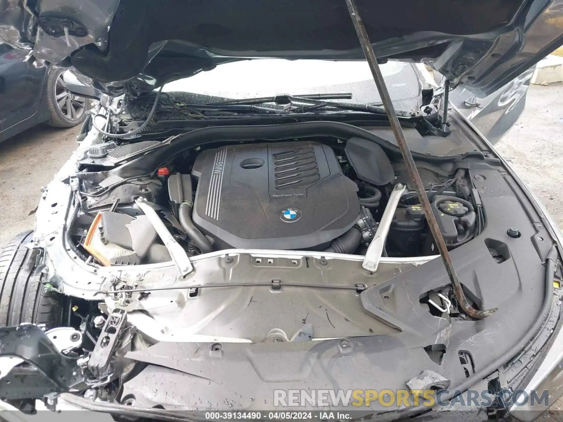 10 Photograph of a damaged car WBAAE2C04PCK36427 BMW 840I 2023