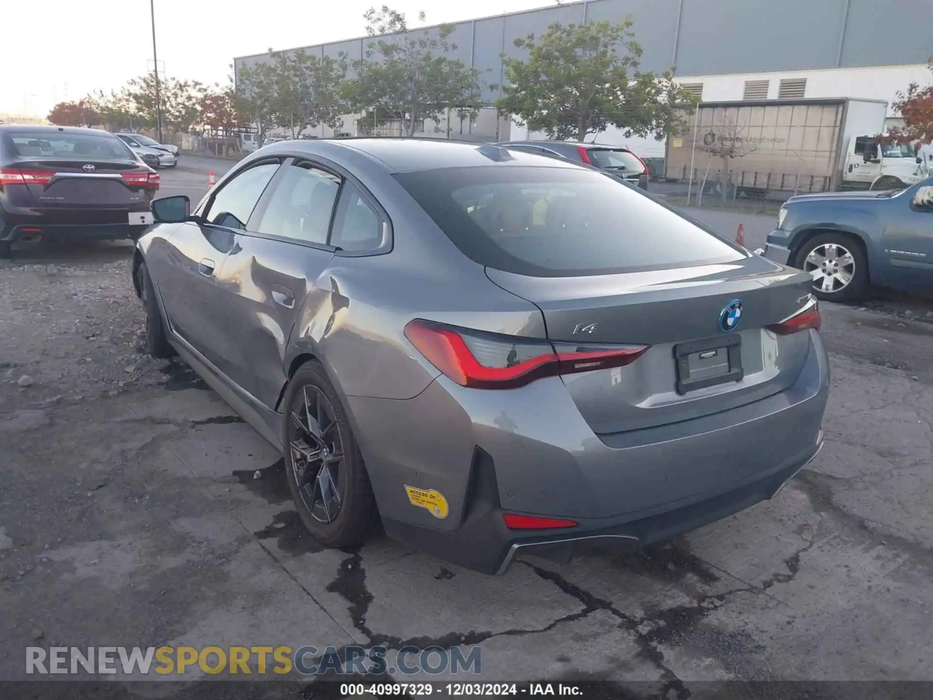 3 Photograph of a damaged car WBY73AW08NFN04530 BMW I4 2022