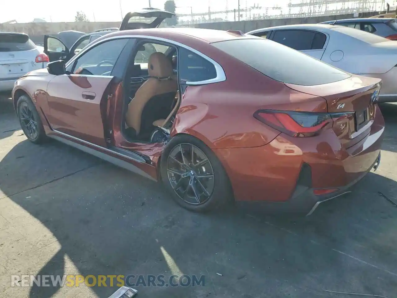 2 Photograph of a damaged car WBY73AW03NFN22207 BMW I4 EDRIVE 2022