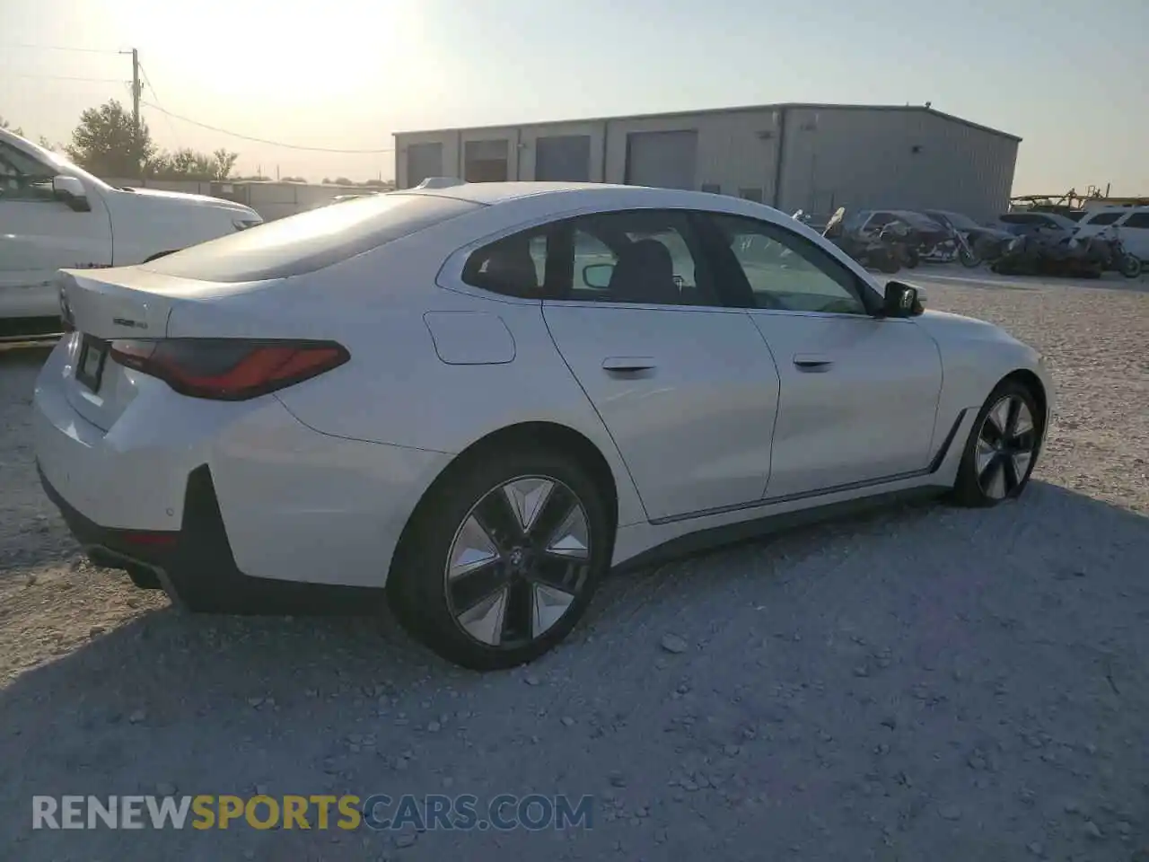 3 Photograph of a damaged car WBY73AW05NFM84026 BMW I4 EDRIVE 2022