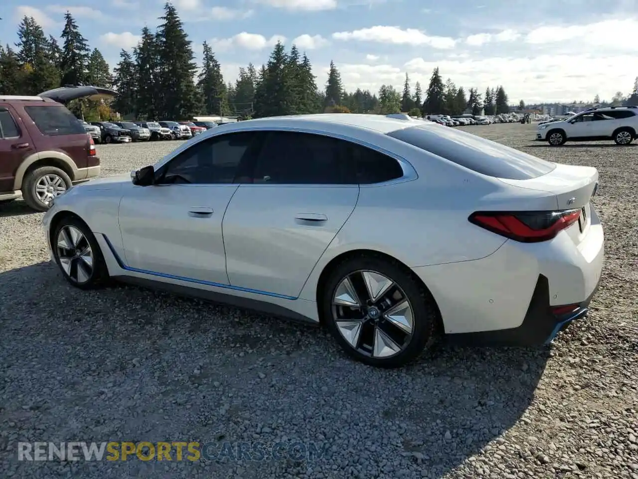 2 Photograph of a damaged car WBY73AW05NFM89243 BMW I4 EDRIVE 2022