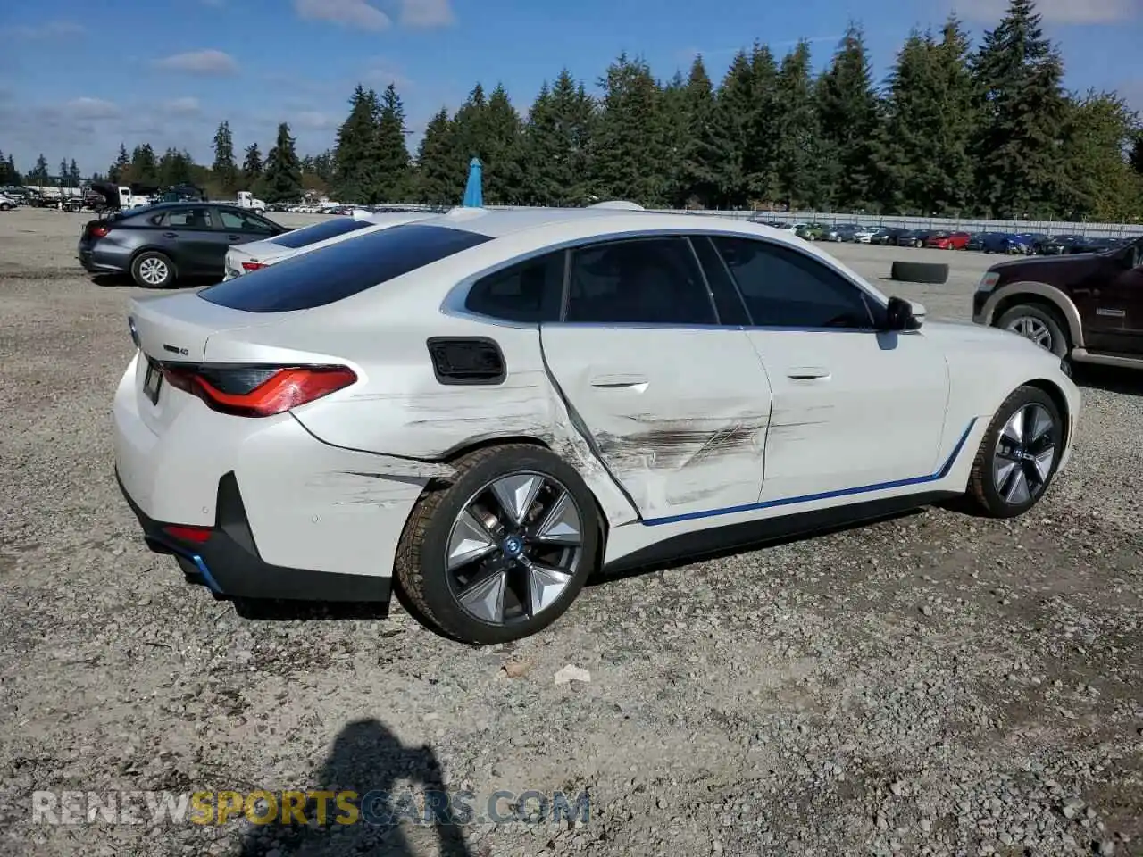 3 Photograph of a damaged car WBY73AW05NFM89243 BMW I4 EDRIVE 2022