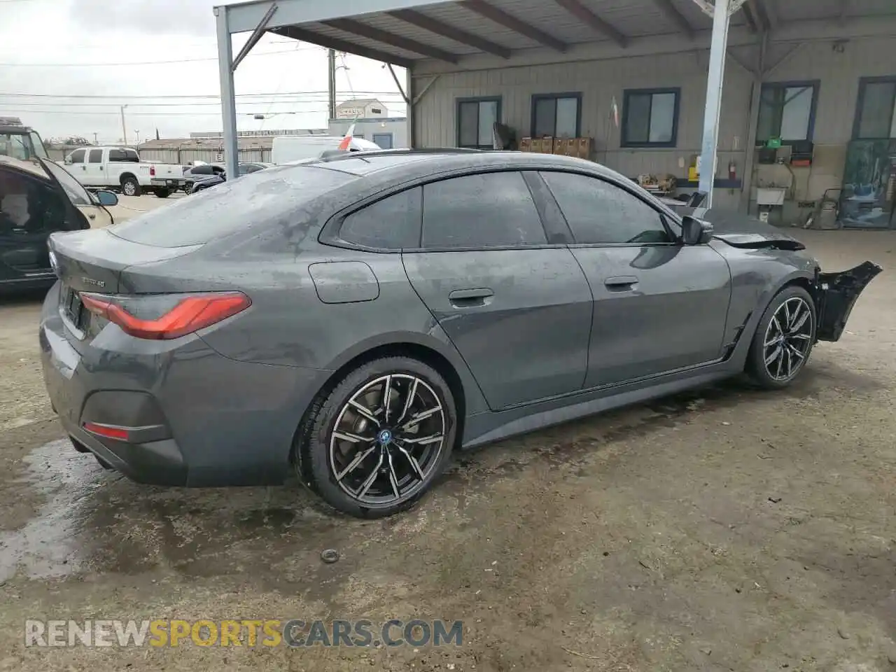 3 Фотография поврежденного автомобиля WBY73AW08PFN58817 BMW I4 EDRIVE 2023