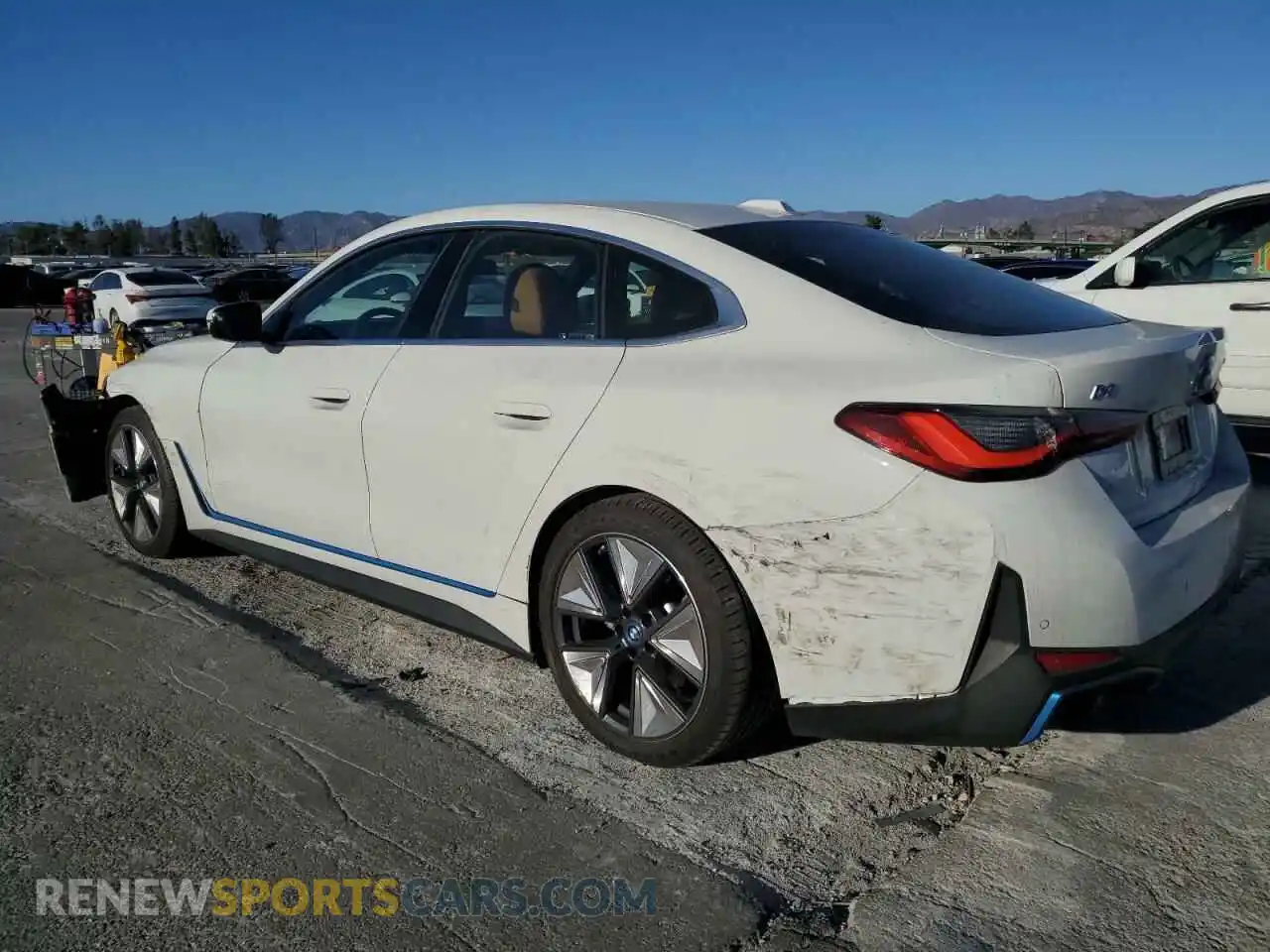 2 fotografías del automóvil dañado WBY73AW09PFN74962 BMW I4 EDRIVE 2023