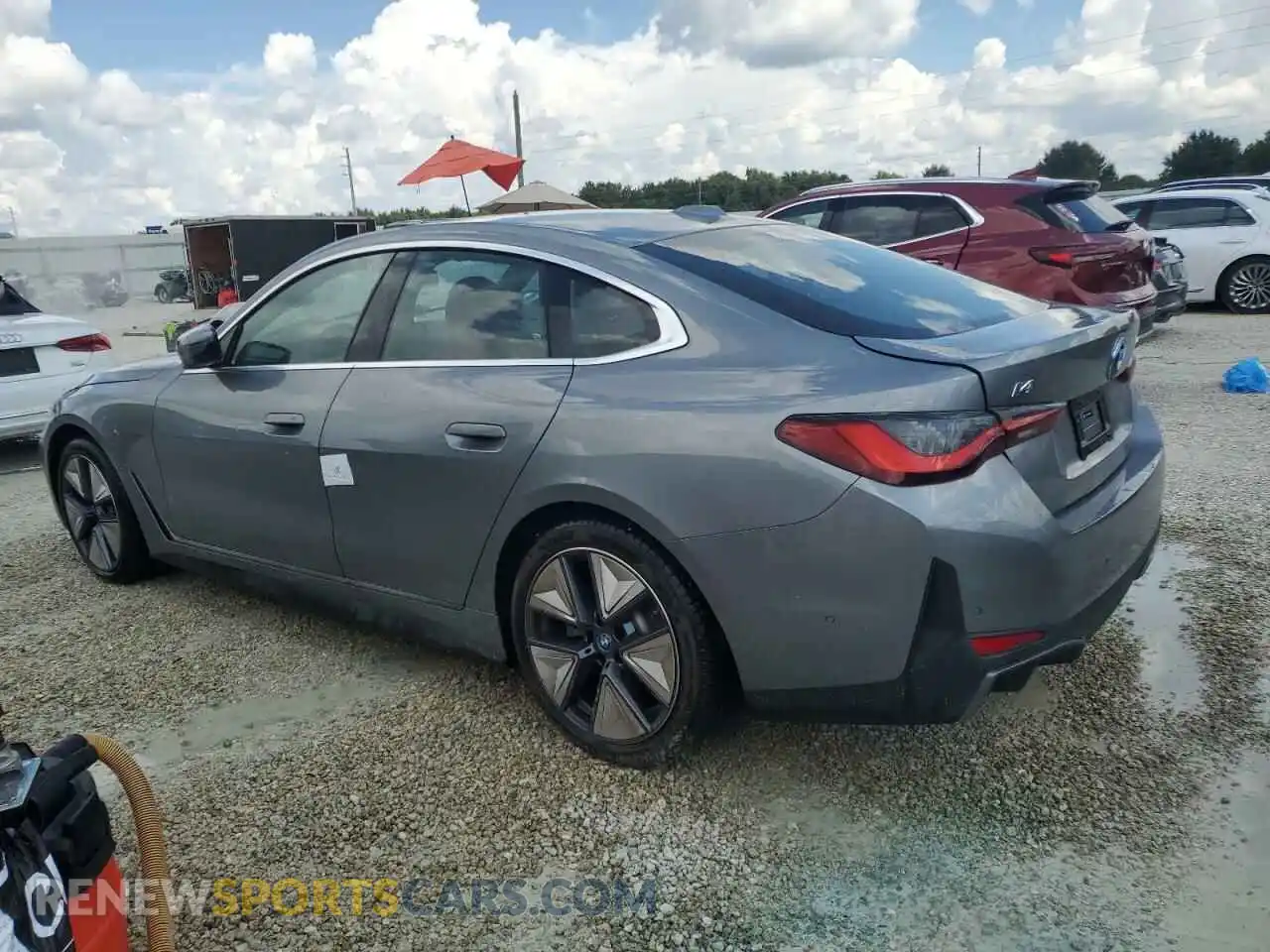 2 fotografías del automóvil dañado WBY43AW00RFS51292 BMW I4 EDRIVE 2024
