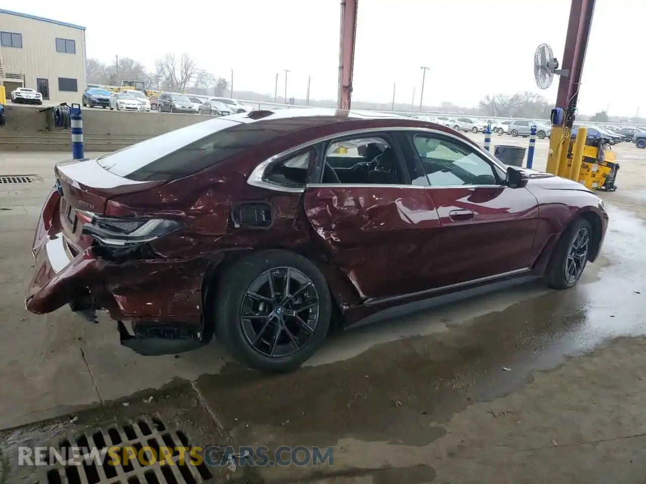 3 fotografías del automóvil dañado WBY43AW06RFR52113 BMW I4 EDRIVE 2024