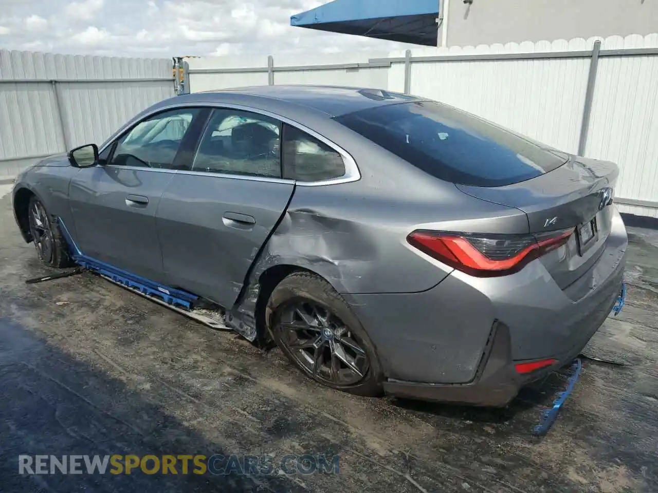 2 Photograph of a damaged car WBY73AW00RFS80904 BMW I4 EDRIVE 2024