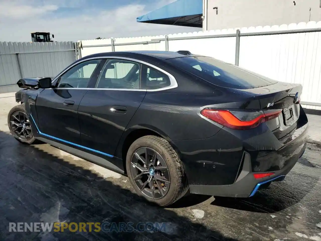2 Photograph of a damaged car WBY73AW06RFT38823 BMW I4 EDRIVE 2024