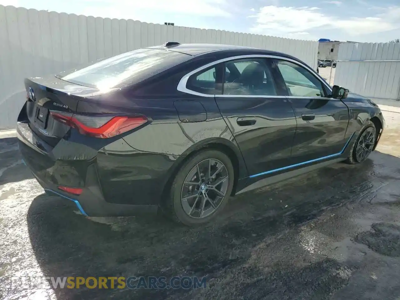 3 Photograph of a damaged car WBY73AW06RFT38823 BMW I4 EDRIVE 2024