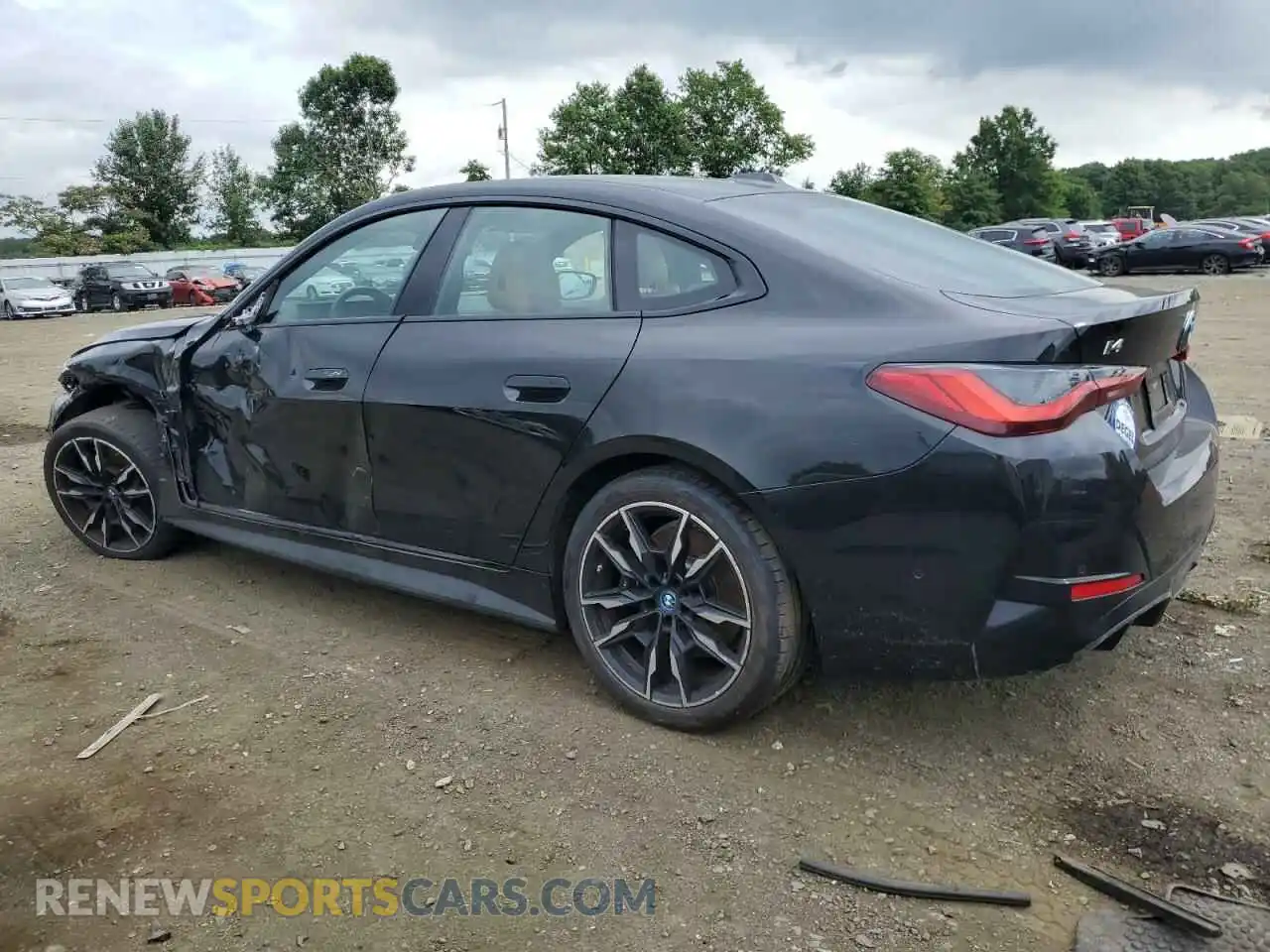 2 Фотография поврежденного автомобиля WBY33AW00PFP17764 BMW I4 M50 2023