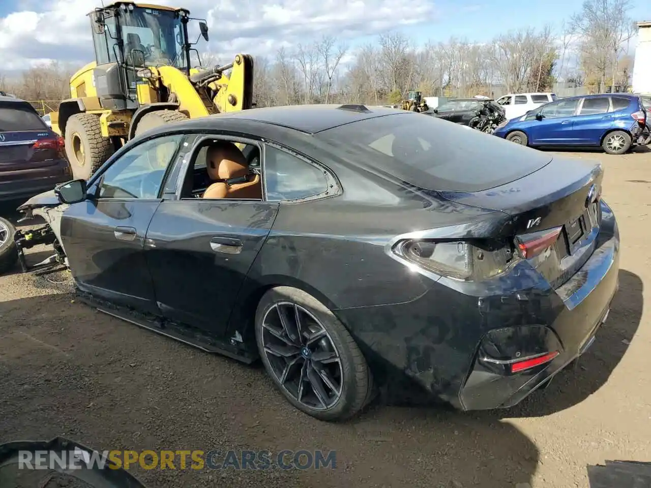 2 Фотография поврежденного автомобиля WBY33AW0XPFP88678 BMW I4 M50 2023