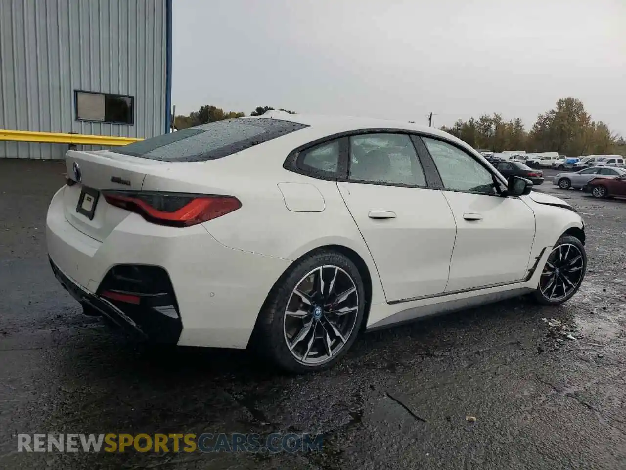 3 Photograph of a damaged car WBY33AW04RFS73484 BMW I4 M50 2024