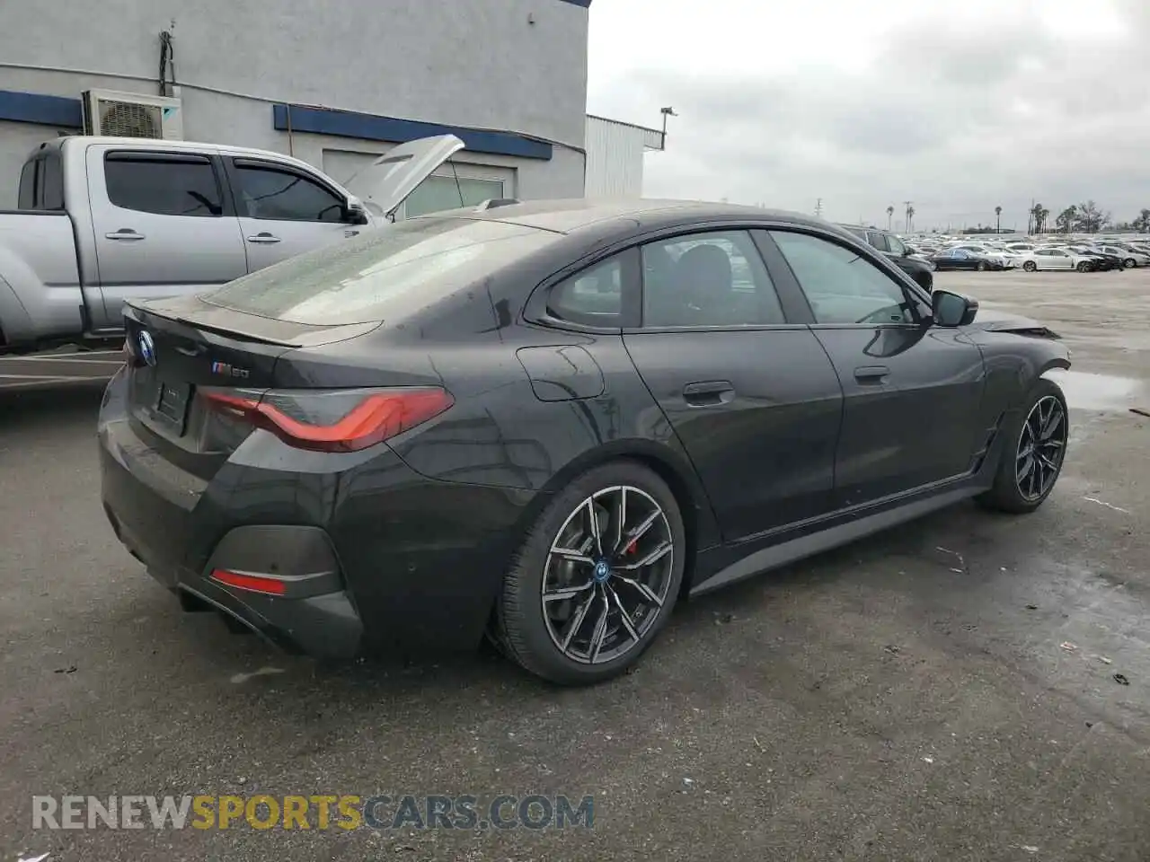 3 Photograph of a damaged car WBY33AW05RFS51543 BMW I4 M50 2024
