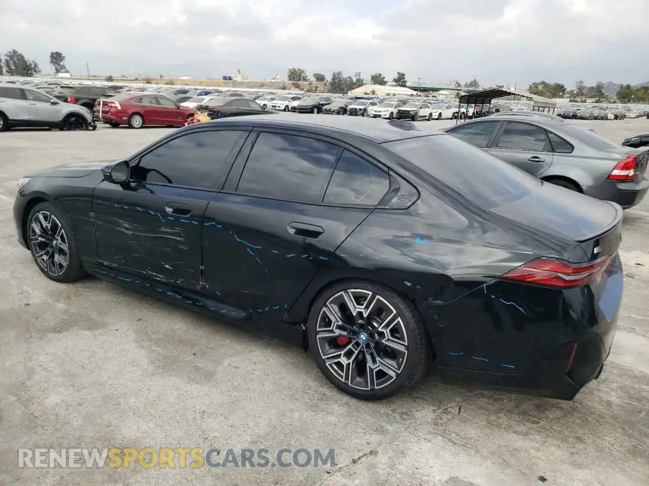2 Фотография поврежденного автомобиля WBY43FK03RCP92888 BMW I5 M60 2024