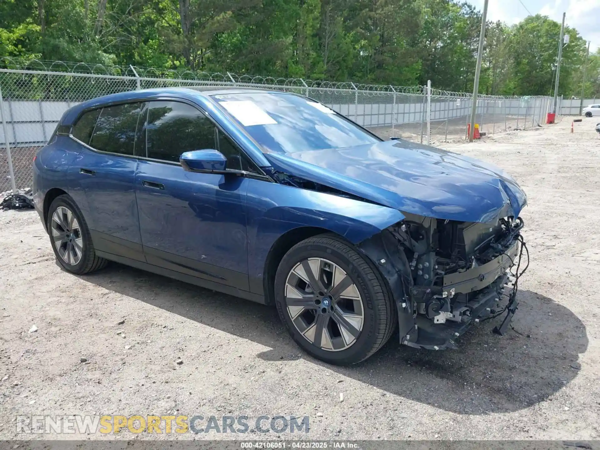 1 Photograph of a damaged car WB523CF01RCP01968 BMW IX 2024