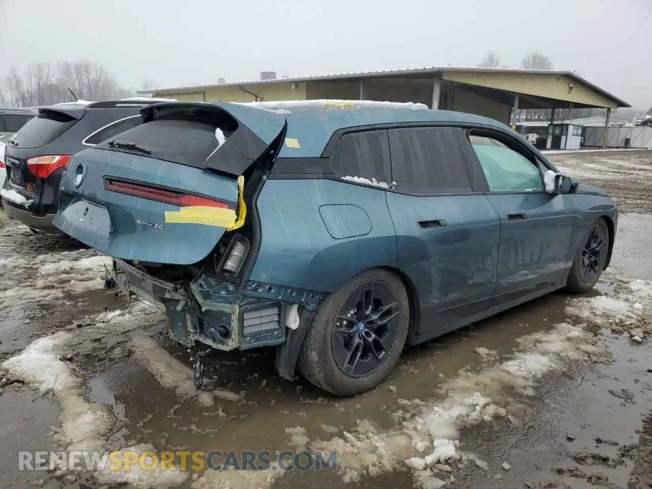 3 Photograph of a damaged car WB523CF02PCM42677 BMW IX XDRIVE5 2023