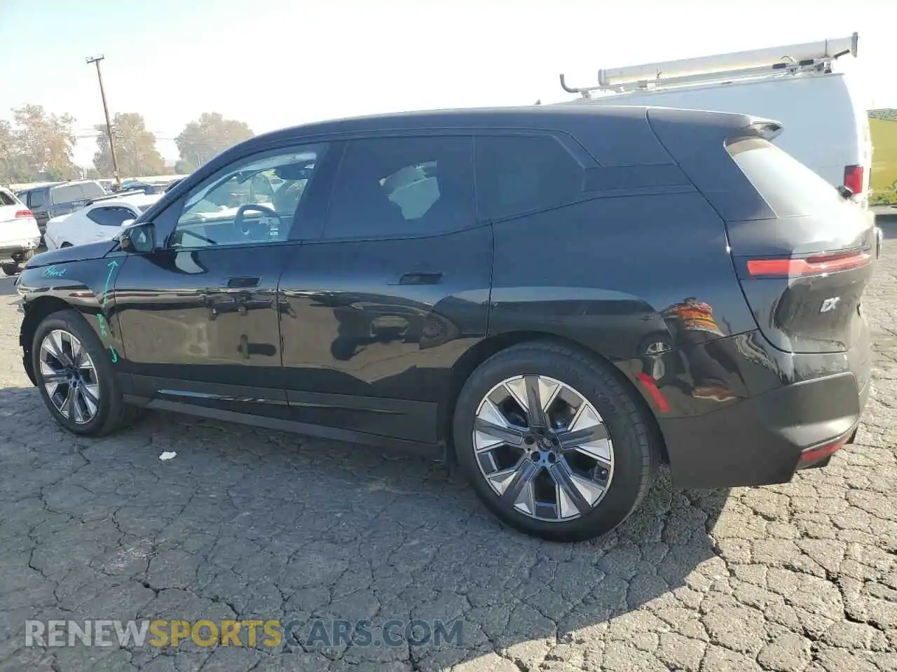 2 Photograph of a damaged car WB523CF06PCM77366 BMW IX XDRIVE5 2023