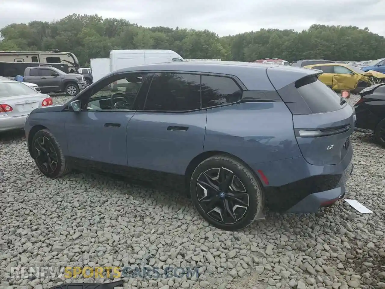 2 Фотография поврежденного автомобиля WB523CF07RCP85553 BMW IX XDRIVE5 2024