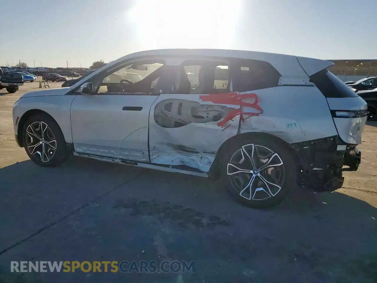 2 Photograph of a damaged car WB523CF08RCP70639 BMW IX XDRIVE5 2024