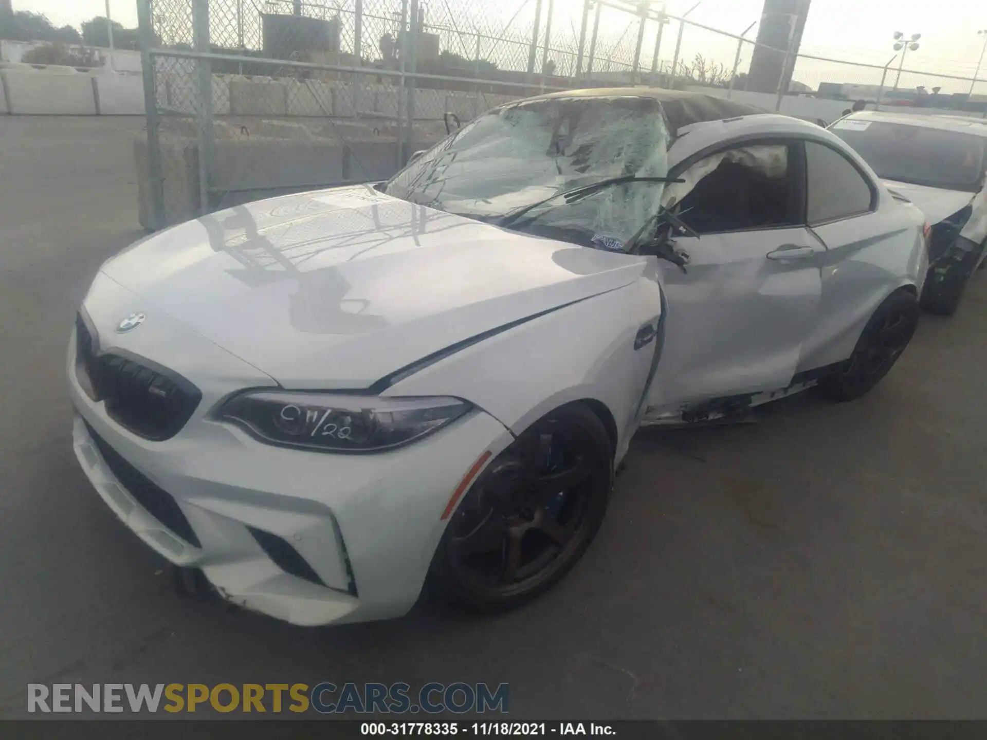 2 Photograph of a damaged car WBS2U7C51KVB08898 BMW M2 2019