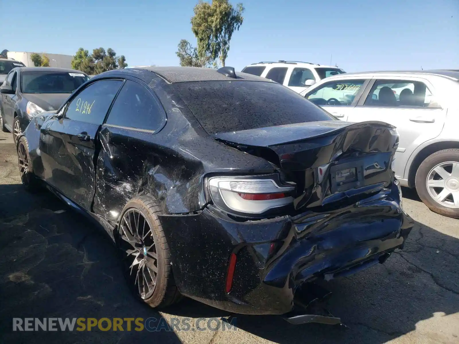 3 Photograph of a damaged car WBS2U7C52K7D11433 BMW M2 2019