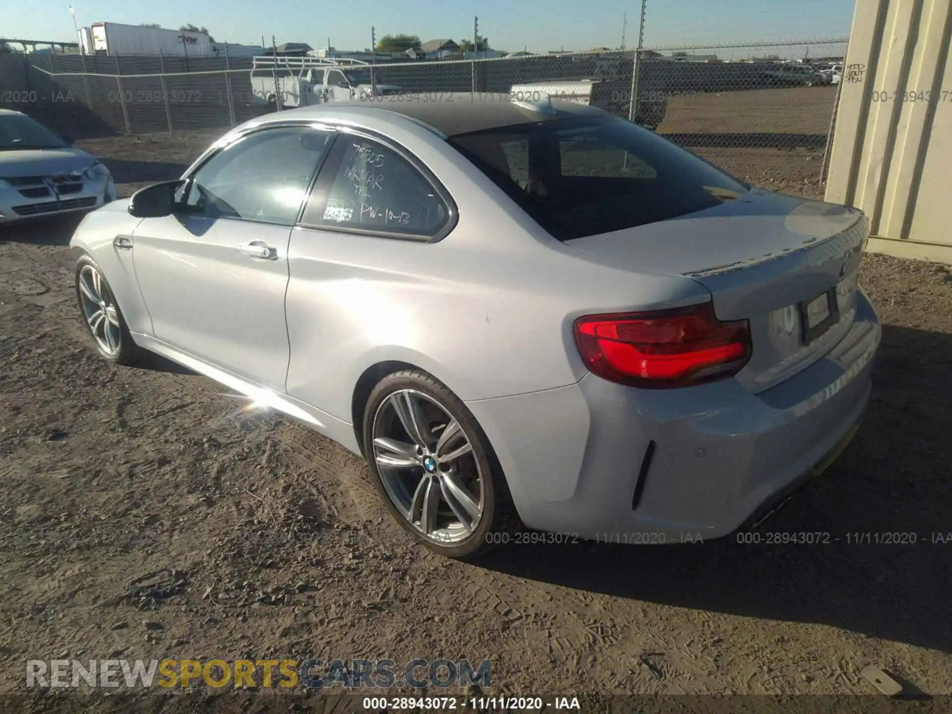 3 Photograph of a damaged car WBS2U7C56KVJ07842 BMW M2 2019