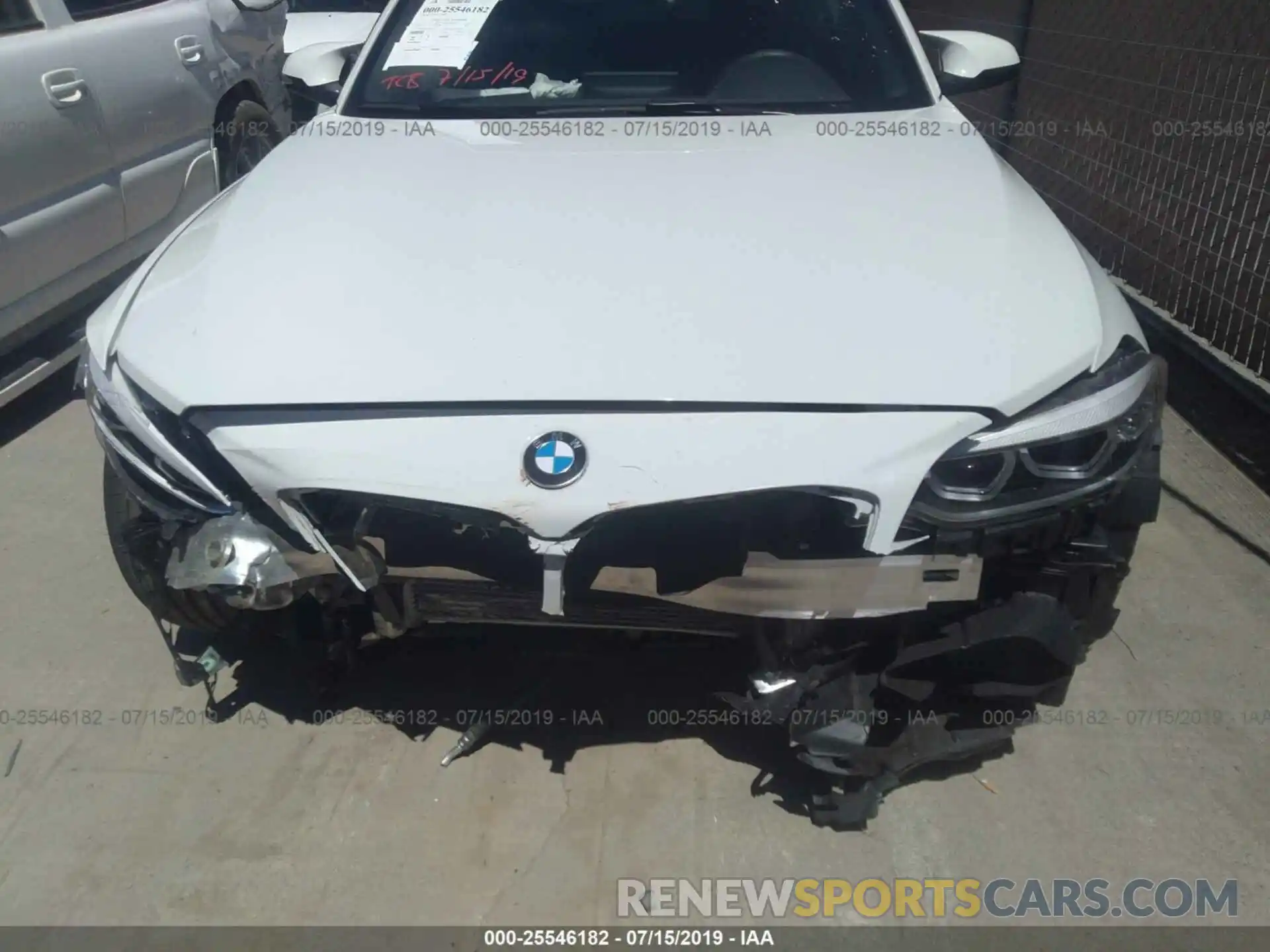 6 Photograph of a damaged car WBS2U7C59KVJ07513 BMW M2 2019