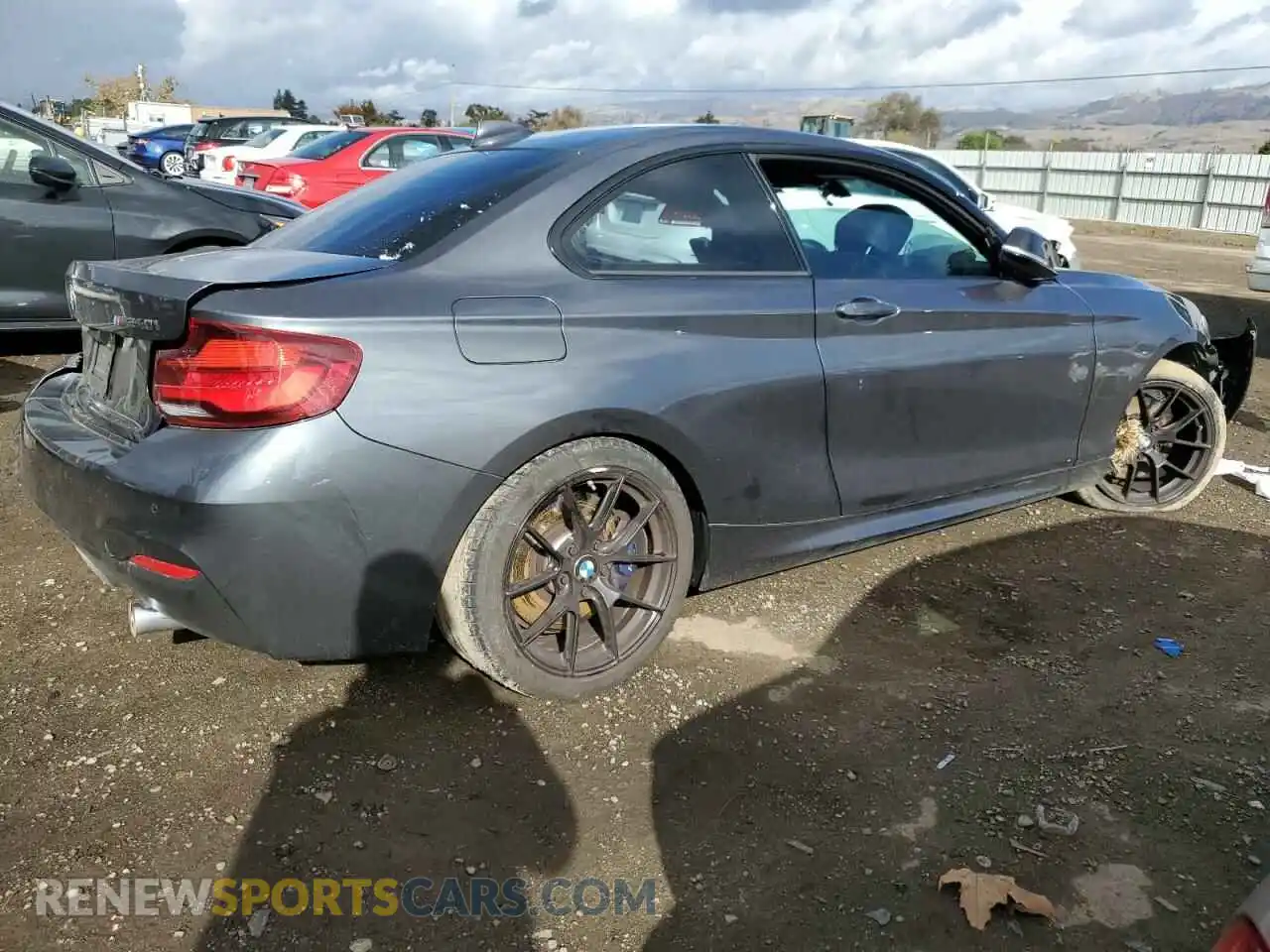 3 Photograph of a damaged car WBA2J5C08L7D66525 BMW M2 2020
