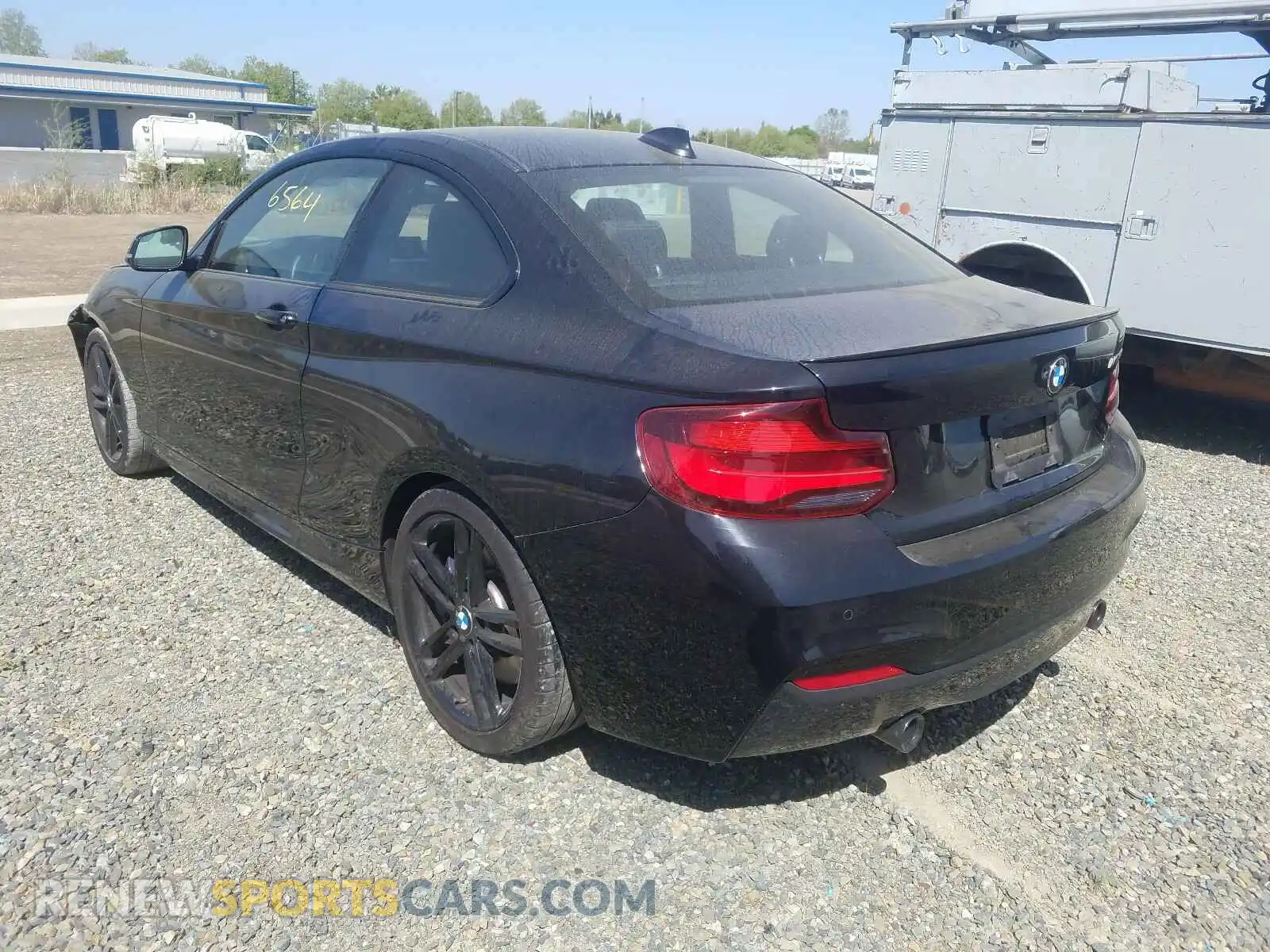 3 Photograph of a damaged car WBA2J5C08L7D78609 BMW M2 2020