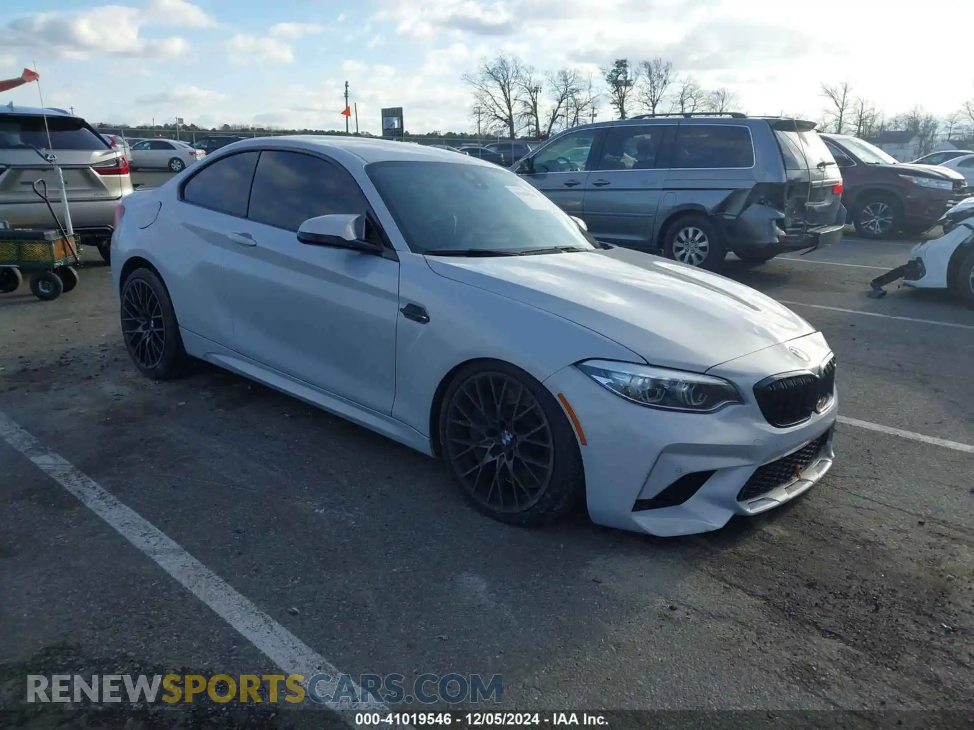 1 Photograph of a damaged car WBS2U7C02L7F02100 BMW M2 2020