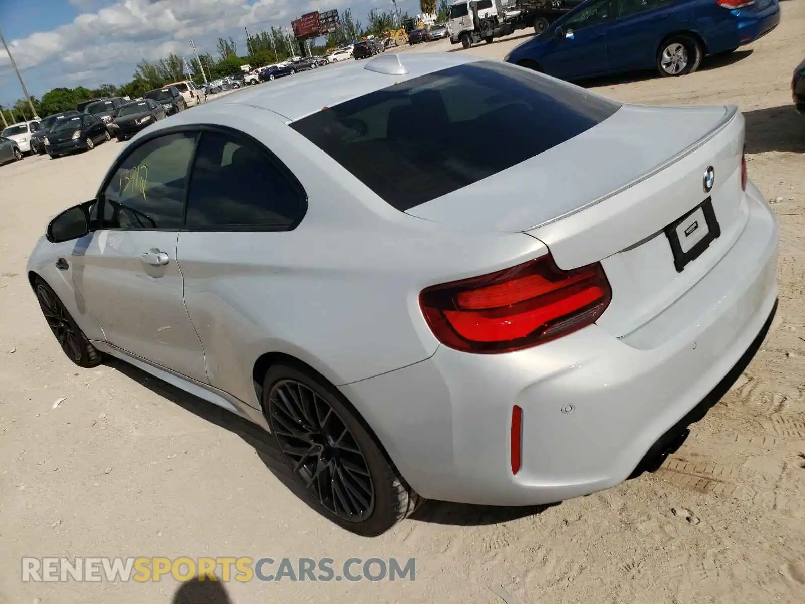 3 Photograph of a damaged car WBS2U7C06L7F25279 BMW M2 2020