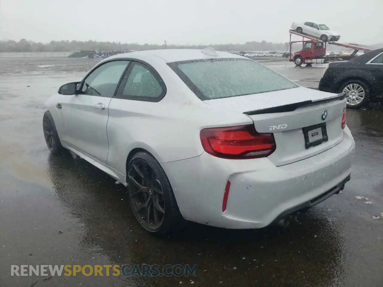 3 Photograph of a damaged car WBS2U7C0XL7F78339 BMW M2 2020