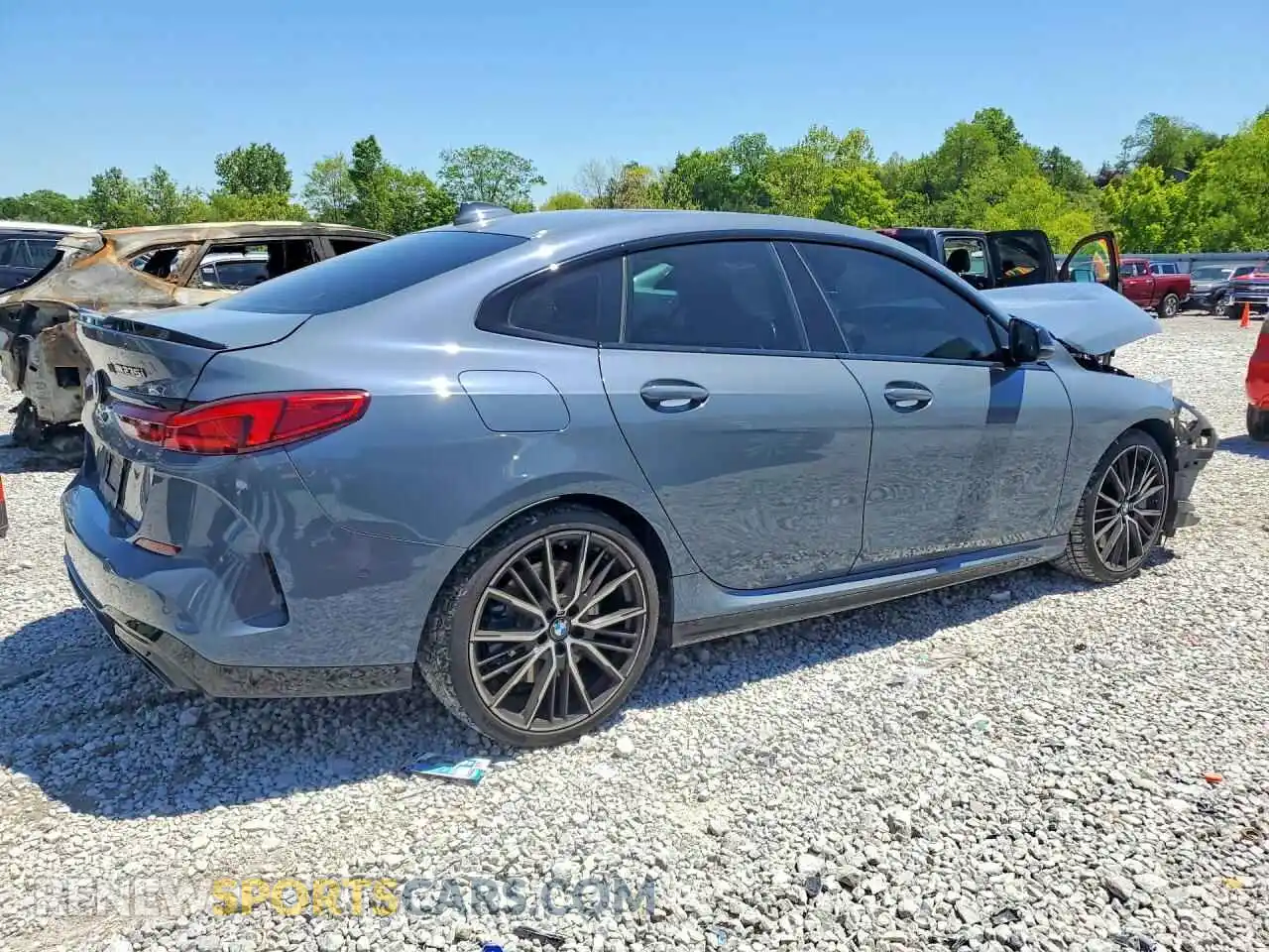 3 Photograph of a damaged car WBA13AL03M7H39793 BMW M2 2021